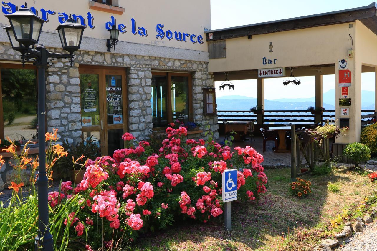 La Source Jacquet Depuis 1954 Hotel Et Studio Saint-Jean-de-Chevelu Buitenkant foto